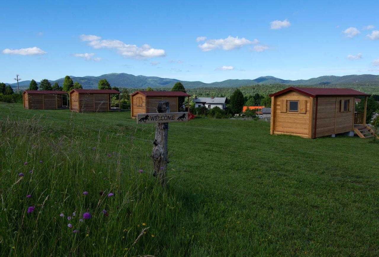 Camp The Sunrise Hill Otel Pivka Dış mekan fotoğraf