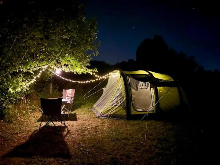 Camp The Sunrise Hill Otel Pivka Dış mekan fotoğraf