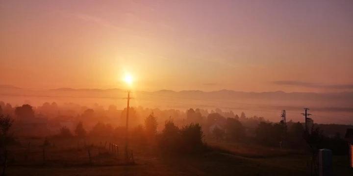 Camp The Sunrise Hill Otel Pivka Dış mekan fotoğraf